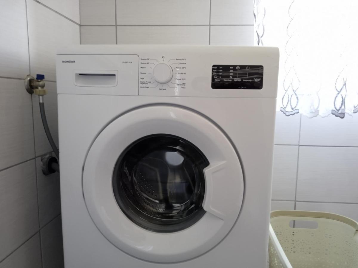 Apartman Josipa 佩罗杰 外观 照片
