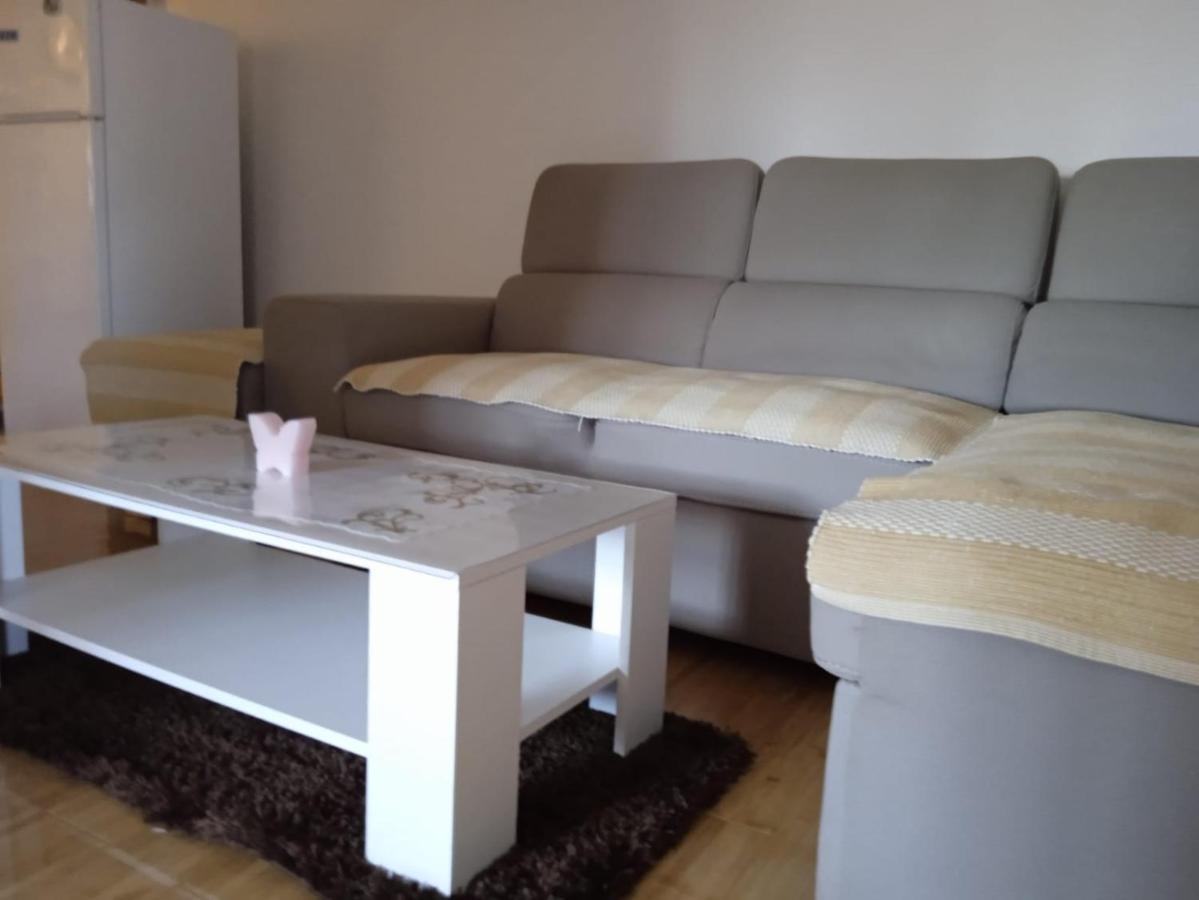 Apartman Josipa 佩罗杰 外观 照片
